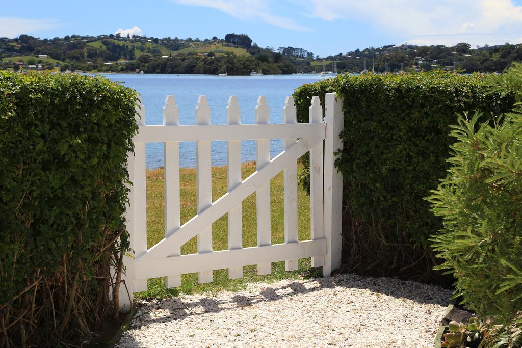 Oakura Bay Villa - Stay Waiheke Te Whau Bay Exterior foto
